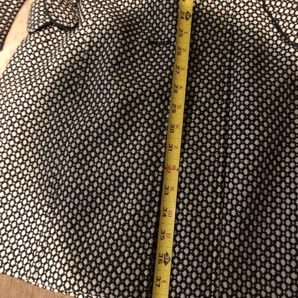 Two Tone Coat with Belt and Pockets - Picture 7 of 8